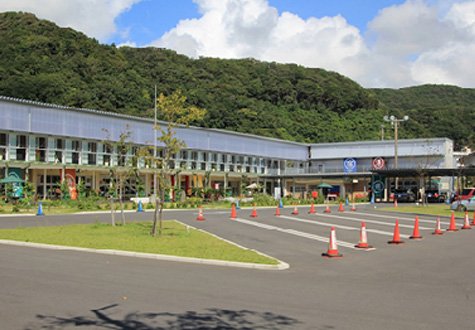 Hota Elementary School Roadside Station